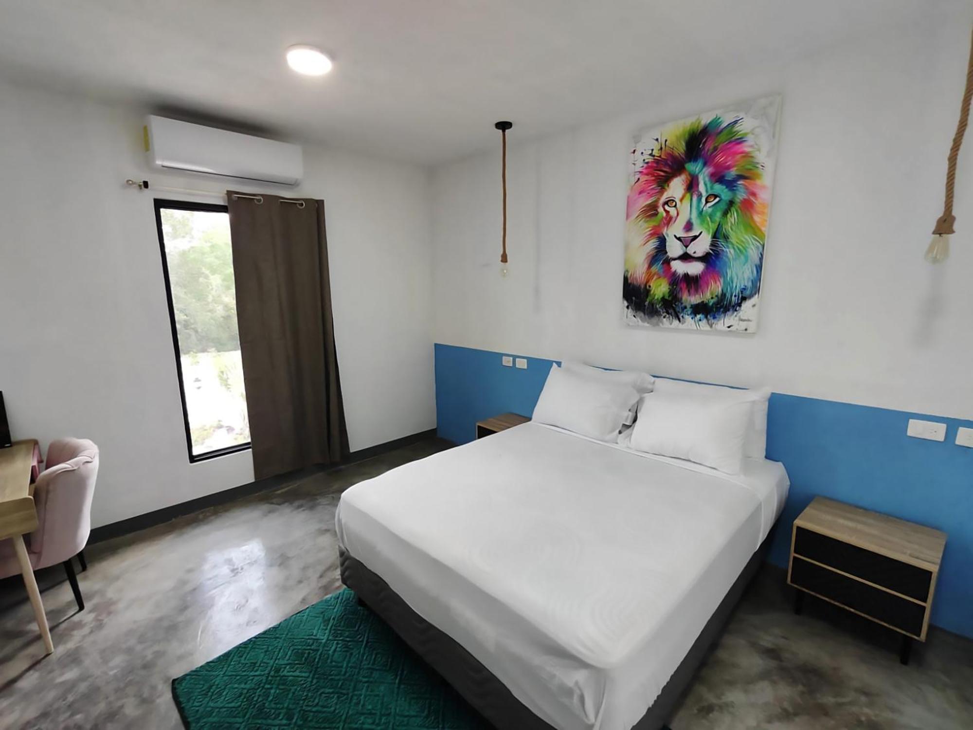 New Friends Hostel & Bar Adults Only Valladolid  Bagian luar foto